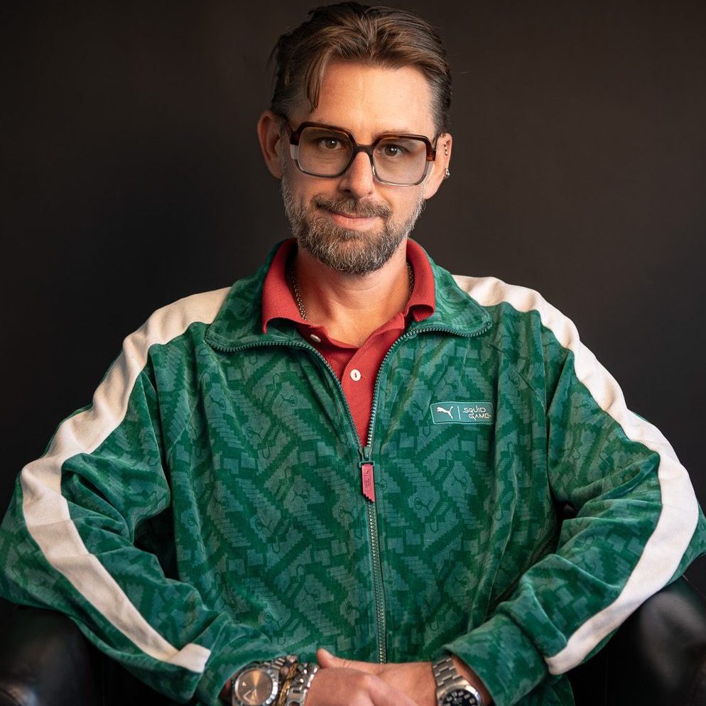 Franz Köhler, Mitarbeiter im Bereich BMW Archiv bei Dicentia Media.